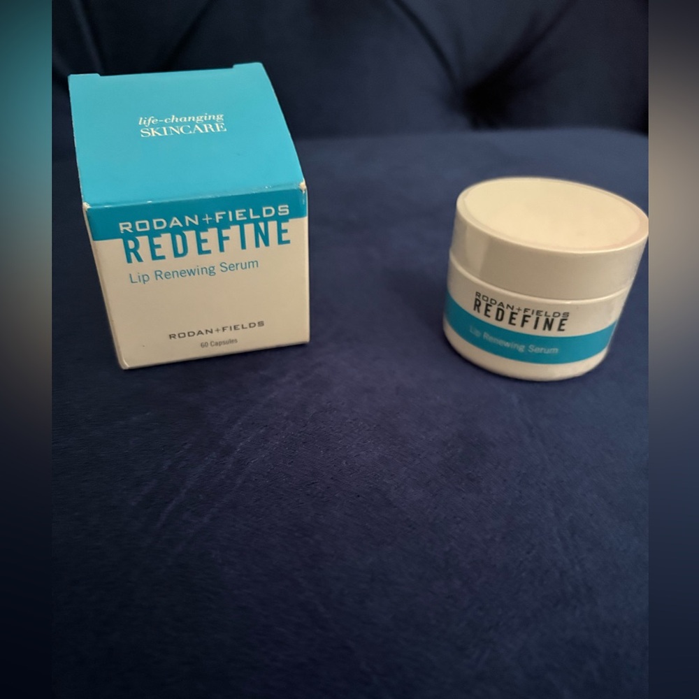 Rodan + Fields Lip Renewing Serum (New in box, Sealed)